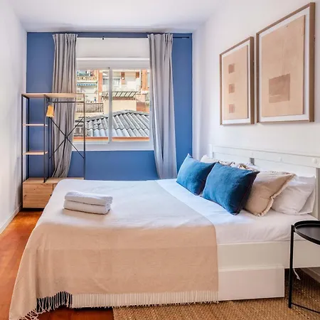 Next To Sagrada Familia 4-bedroom * Βαρκελώνη